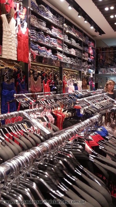 Melhores lojas do Bom Retiro para comprar roupa barata - São Paulo para  Iniciantes
