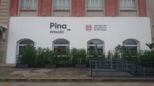 Visita ao Memorial da Resistência em São Paulo, com exposição sobre a luta por direitos humanos